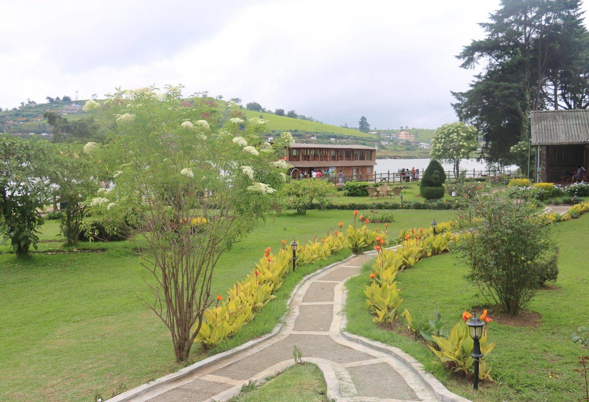 คาลามันเดอร์ เลค เกรกอรี Hotel นูวาราเอลิยา ภายนอก รูปภาพ